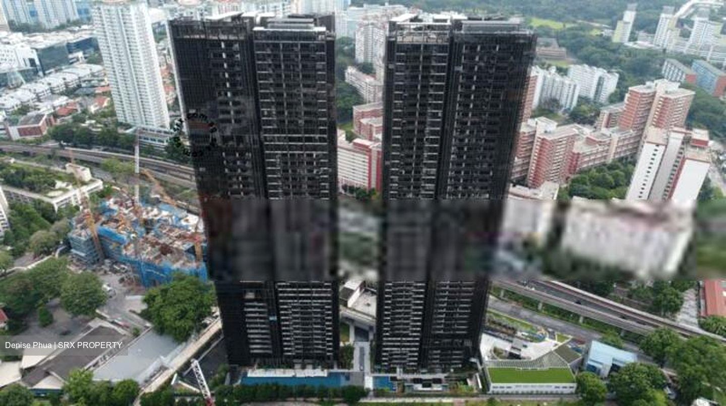 Commonwealth Towers (D3), Condominium #409995921